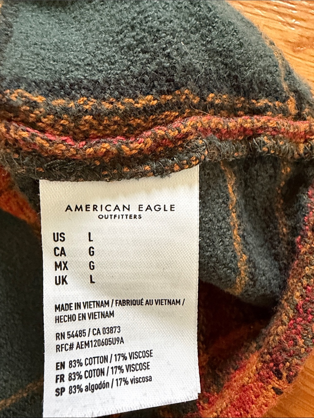 American Eagle Cropped Boxy Plaid Long Sleeve Button Down Shirt Large - Picture 7 of 7